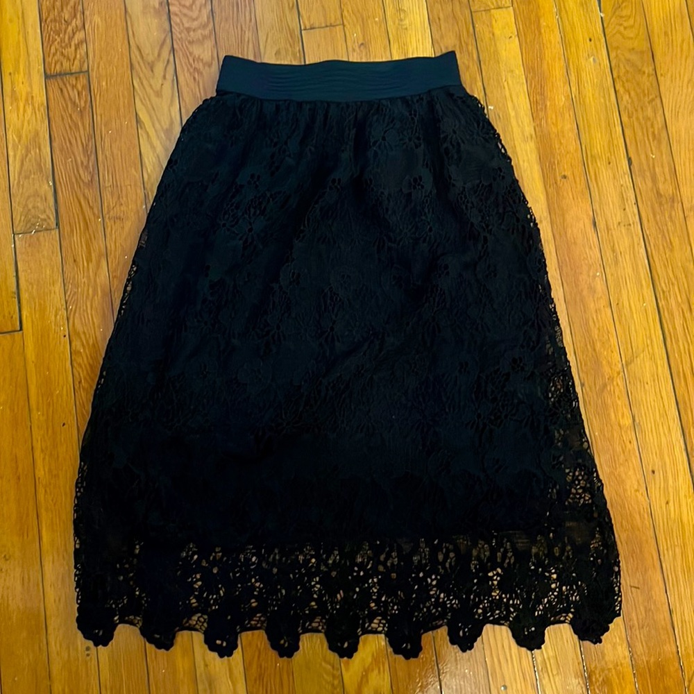 Black midi embroided skirt